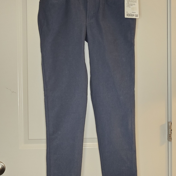 Lululemon ABC - Picture 6 of 8